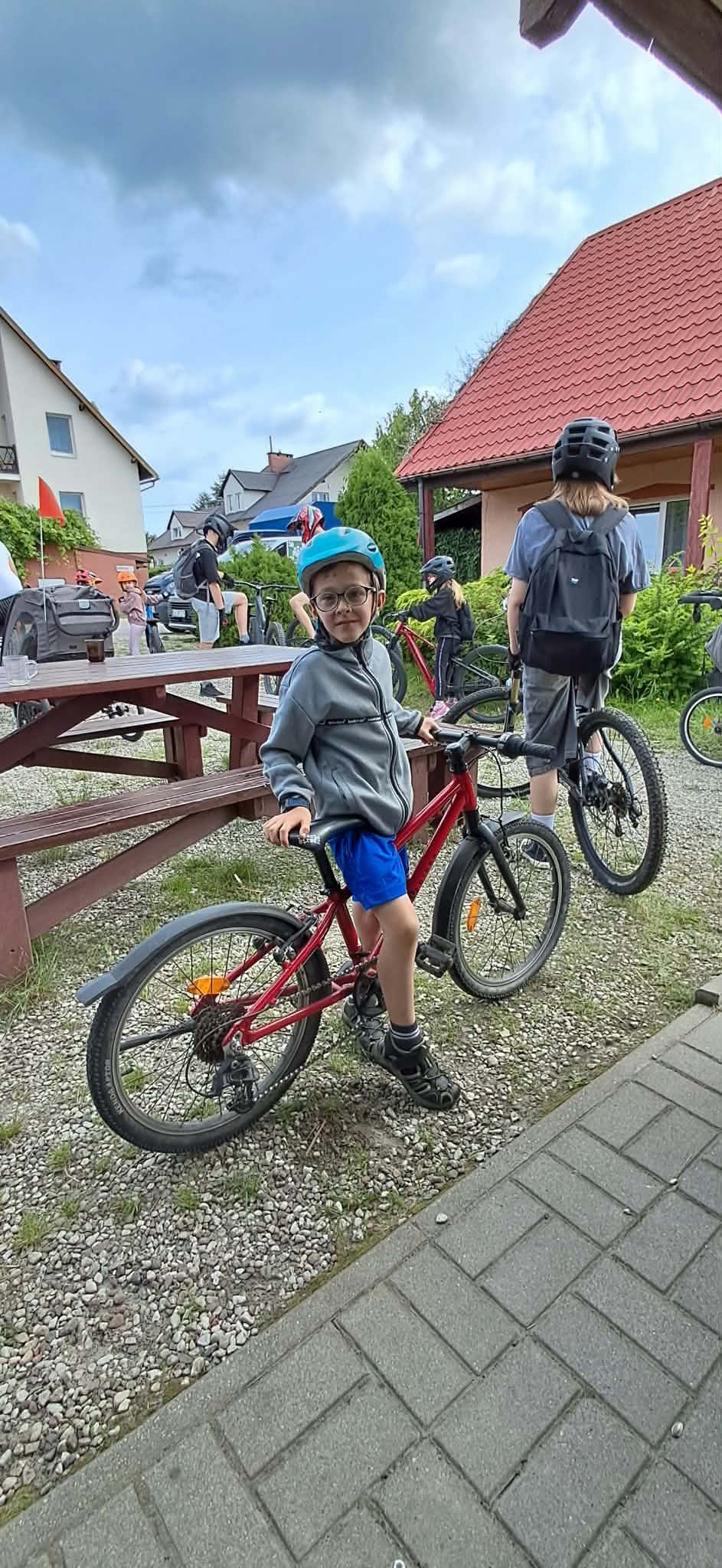 Dziecko podczas rowerowych zajęć Pasja na Kołach